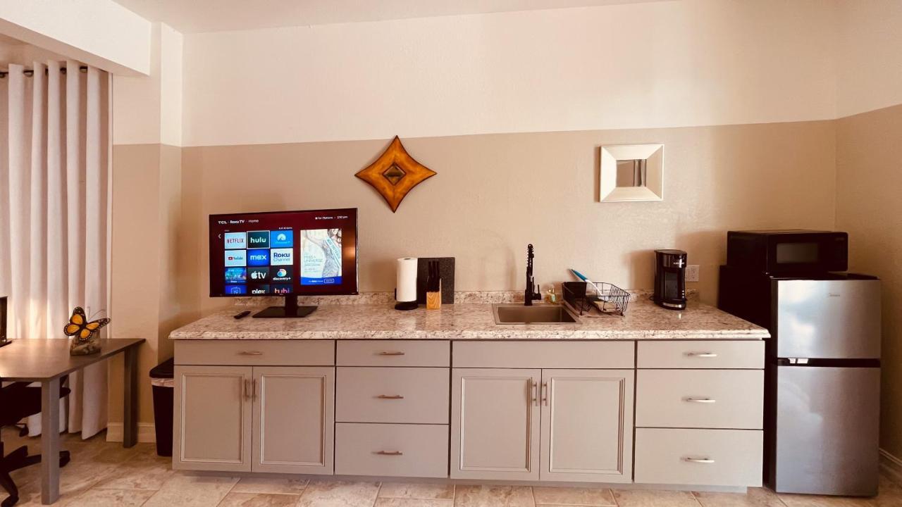 White Orchid Apartments Φορτ Μάγιερς Εξωτερικό φωτογραφία
