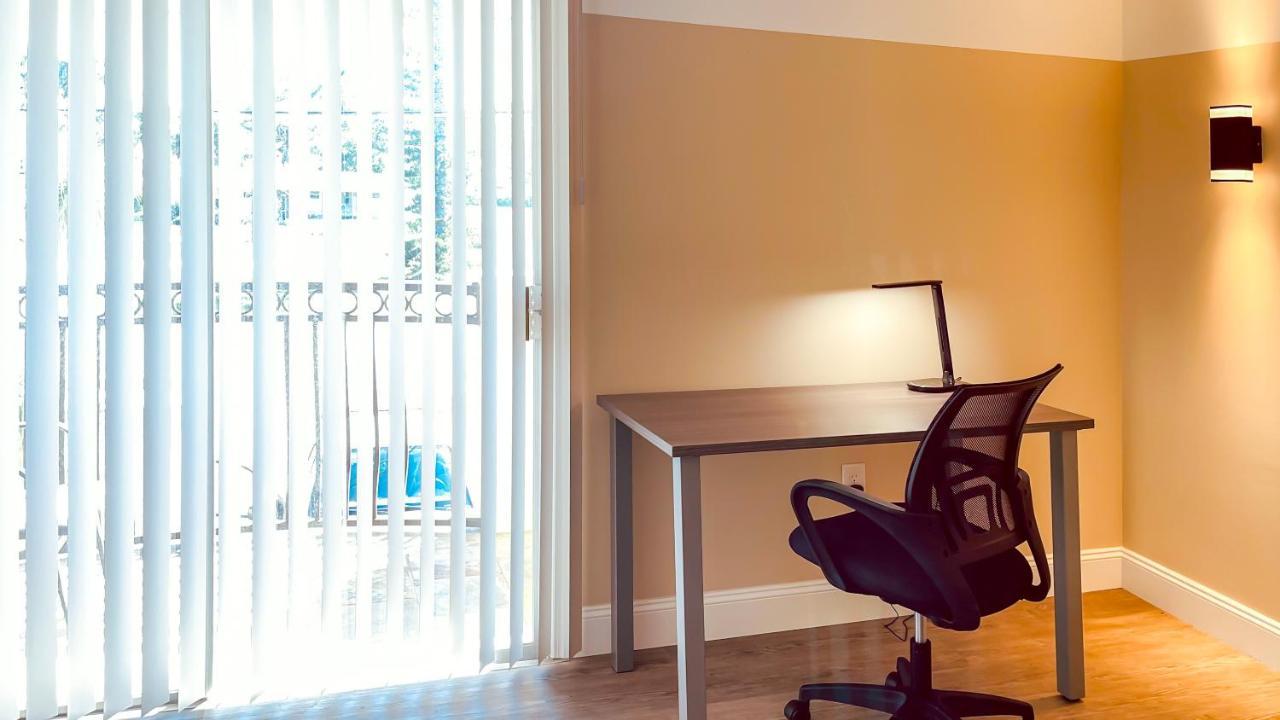 White Orchid Apartments Φορτ Μάγιερς Εξωτερικό φωτογραφία